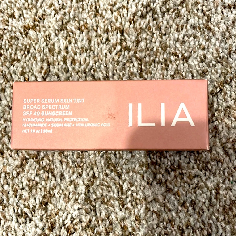 Ilia super serum skin tint- NEVER used
